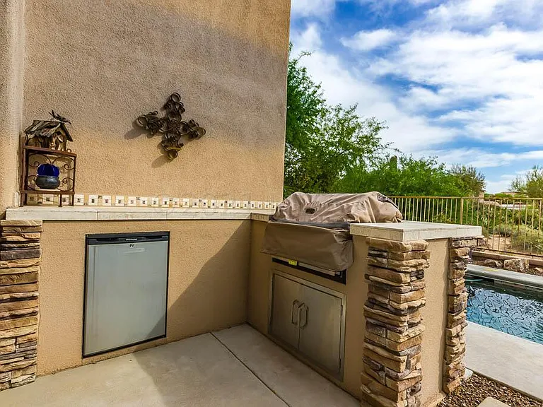 4402 W Cloud Ranch Pl — Photo 32