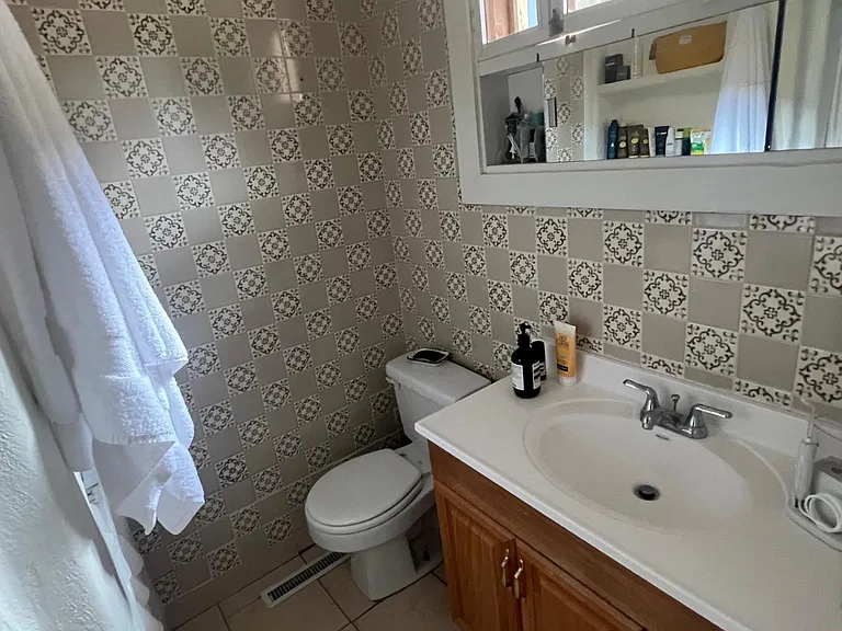 529 Armijo St #B — Photo 3