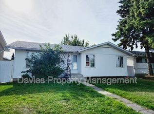 8915 138th Ave NW #BASEMENT, Edmonton, AB T5E2A7