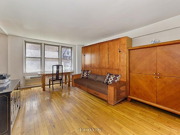 2nd image of 54 Orange St APT 3H