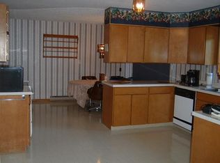224 Reeve Ave, Buxton, ND 58218