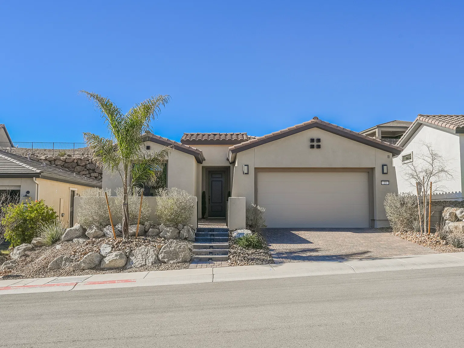 3 bed, 2028 sqft, $3,500 — Photo 3