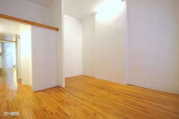 Rented by Citi Habitats | media 4