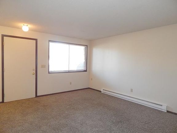 5th image of 12218 E Lenora Dr APT 1