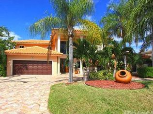 25 Castle Harbor Isle, Fort Lauderdale, FL 33308
