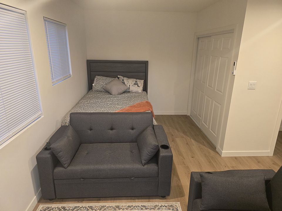 2nd image of 10012 Faywood St #1/2