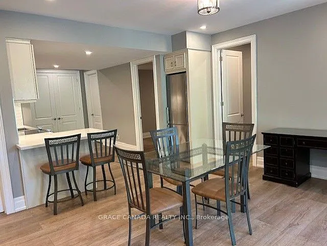 3130 Hines Dr #LOWER — Photo 4