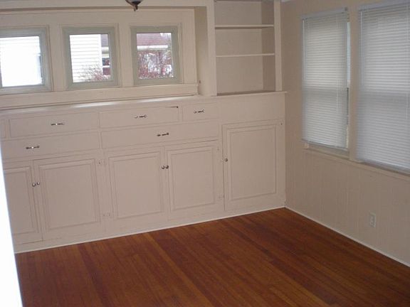 4th image of 45 N Morse St