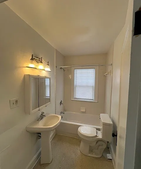 1227 S Champion Ave — Photo 6