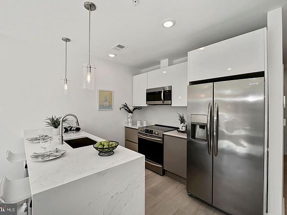 Premium stainless steel appliances