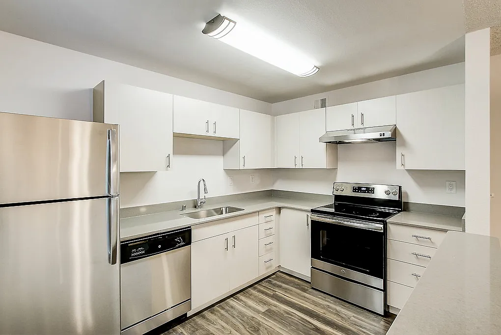 Cedar Terrace — Photo 3