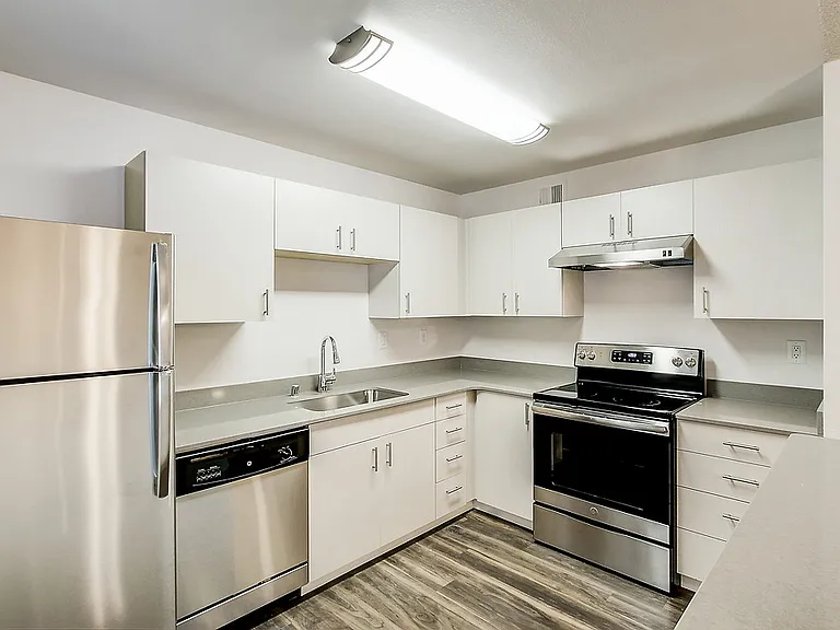 Cedar Terrace — Photo 4
