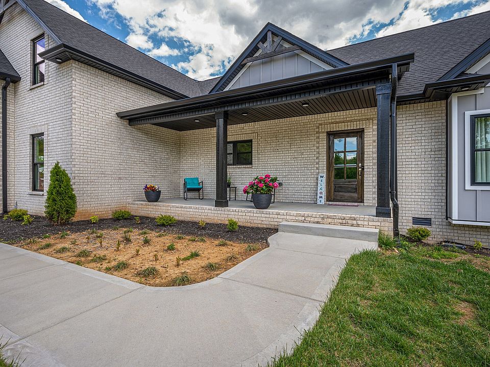 1005 Hickory Point Rd, Clarksville, TN 37043 MLS 2570132 Zillow