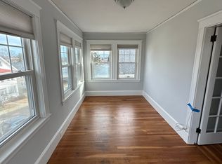 15-17 Edgecliff Rd, Watertown, MA 02472