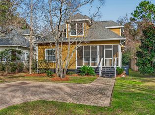 159 N 7th St, Santa Rosa Beach, FL 32459