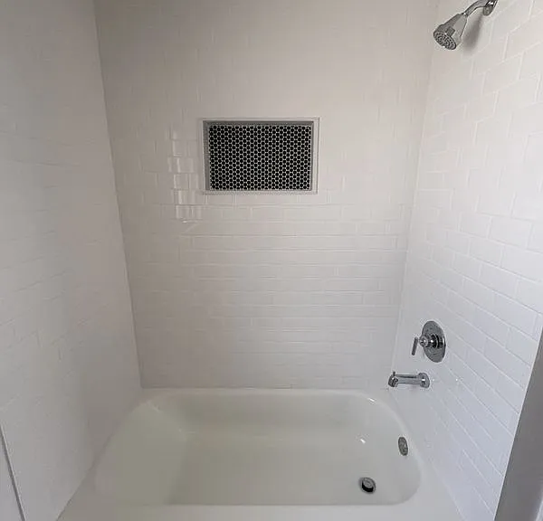 1014 E Okaloosa Ave — Photo 17