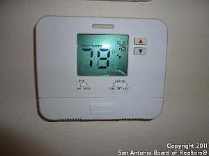 5th image of 226 Tansyl Dr