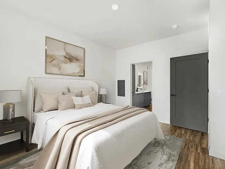 Azalea Luxury Apartments — Photo 39