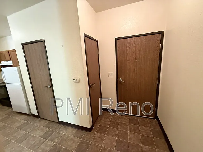 Big Horn Apartments — Photo 71
