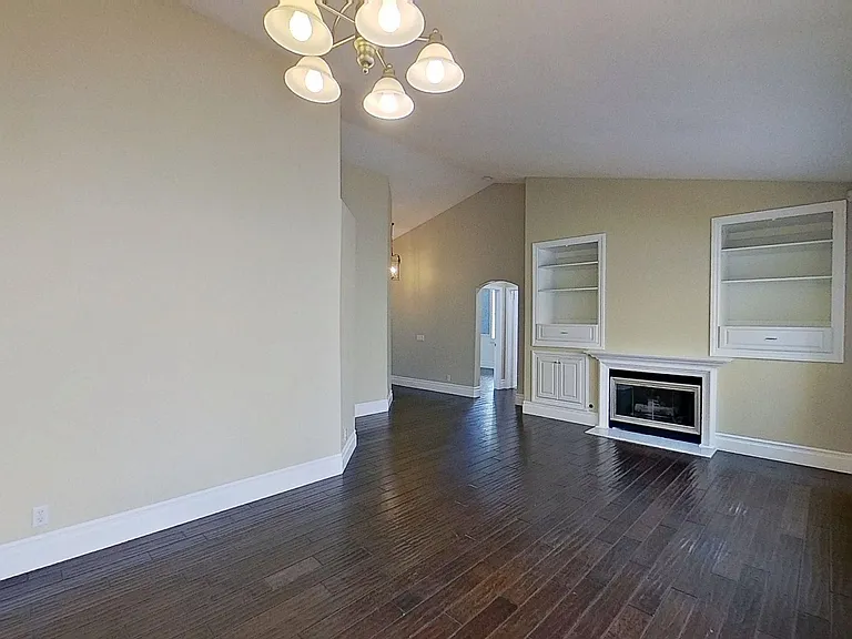 2581 W Ardenwood Ct — Photo 5