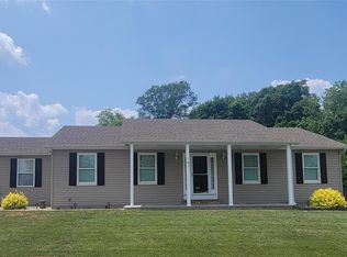 109 N Meyer Ave, Valmeyer, IL 62295