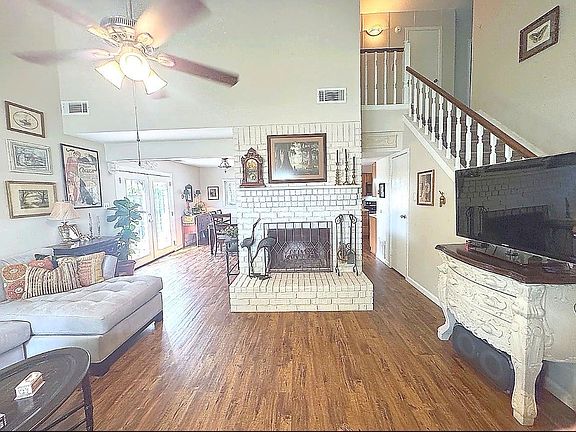 5th image of 7302 Treewater Dr