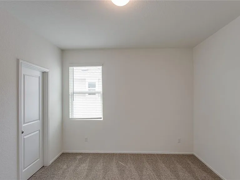224 Montauk Loop — Photo 26