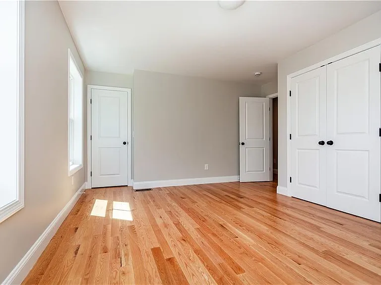 81 Cadora Ave — Photo 24