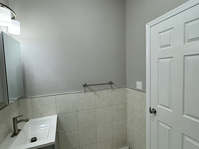 331 N 40th St #B — Photo 45