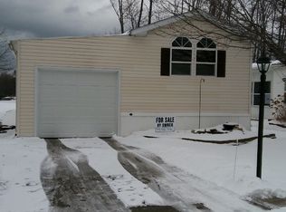 844 Thomas Ln, Angola, NY 14006