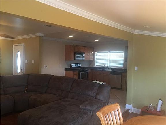 5th image of 5025 New York Cir