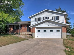 1322 Saratoga Dr, Colorado Springs, CO 80910