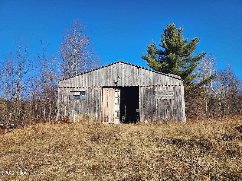 2nd image of 5184 Cascade Road