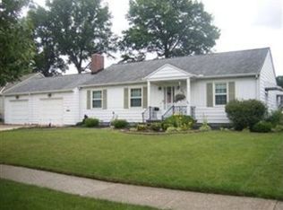 251 Vassar Ave, Elyria, OH 44035