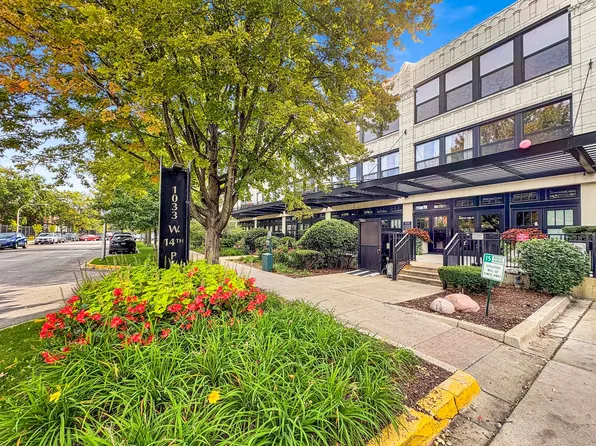 1033 W 14th Pl Unit 115, Chicago, IL 60608