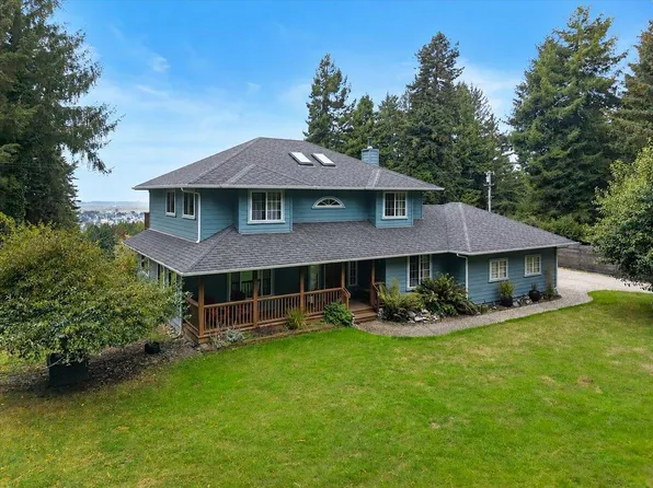 108 Hammer Ln, Arcata, CA 95521