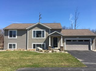 850 Buttrick Ave SE, Ada, MI 49301