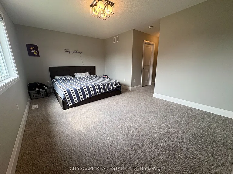 117 Stephenson Way — Photo 32