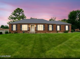 3900 San Marcos Rd, Jeffersontown, KY 40299