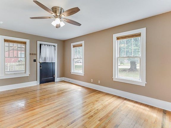 5th image of 158 N McComas Ave