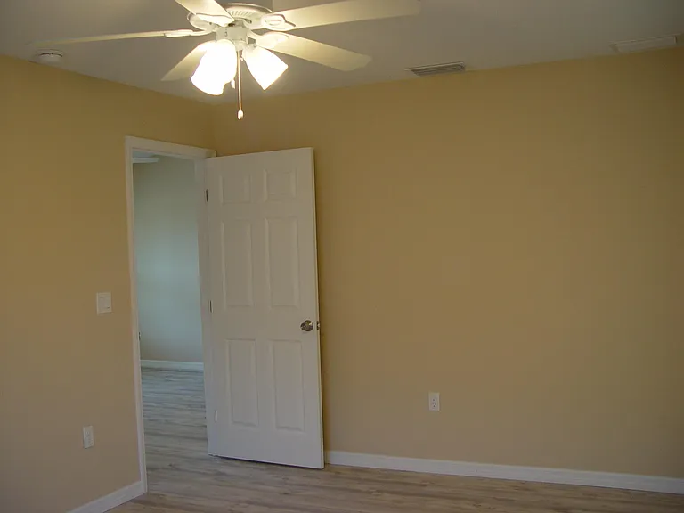 763 Washington Blvd NW — Photo 12