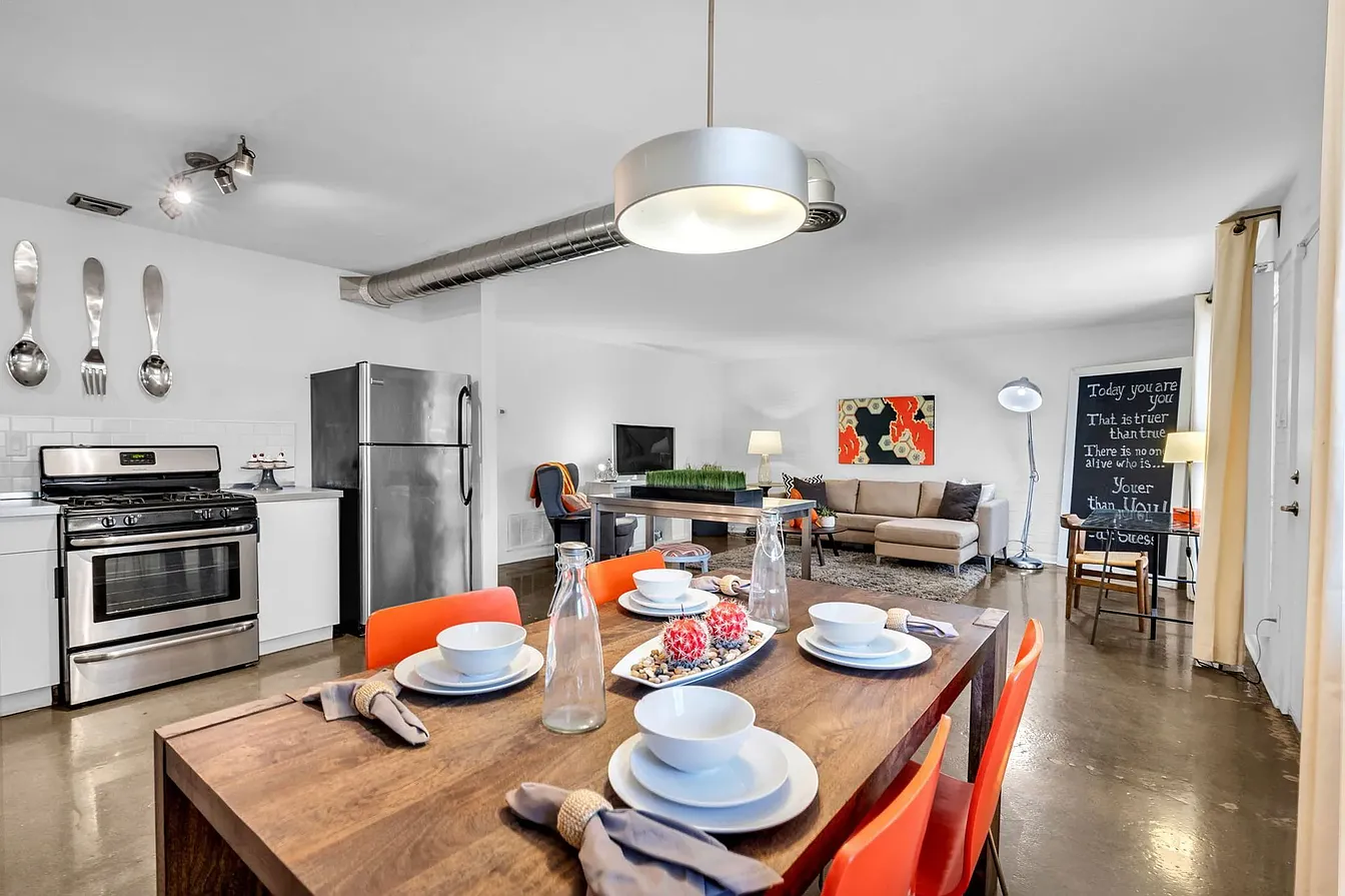 U @ Melrose - 920 W Indian School Rd Phoenix AZ | Zillow