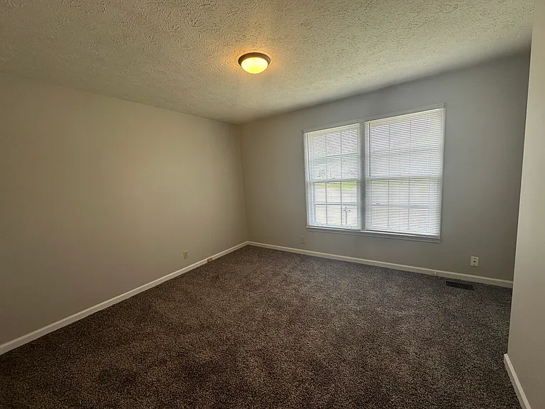 308 Crestmont Dr #A — Photo 7