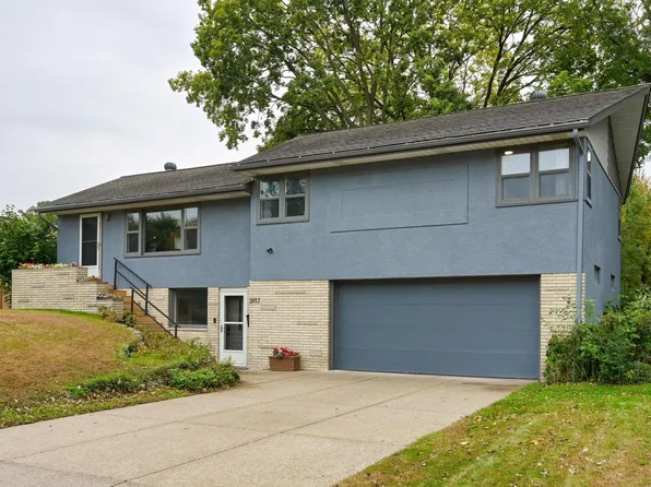 3917 Eckberg Dr, Brooklyn Center, MN 55429