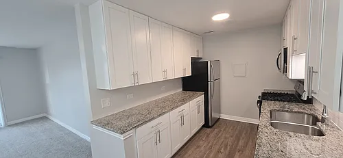 508 N Cass Ave Photo 1