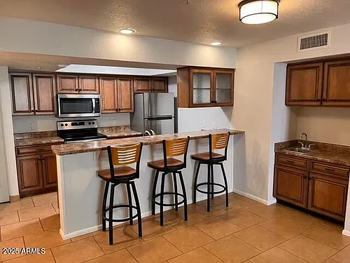 7777 E Main St #221 Photo 1
