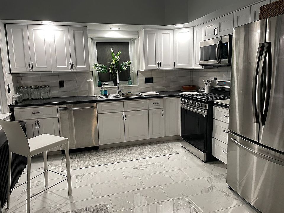 1st image of 311 E Girard Ave