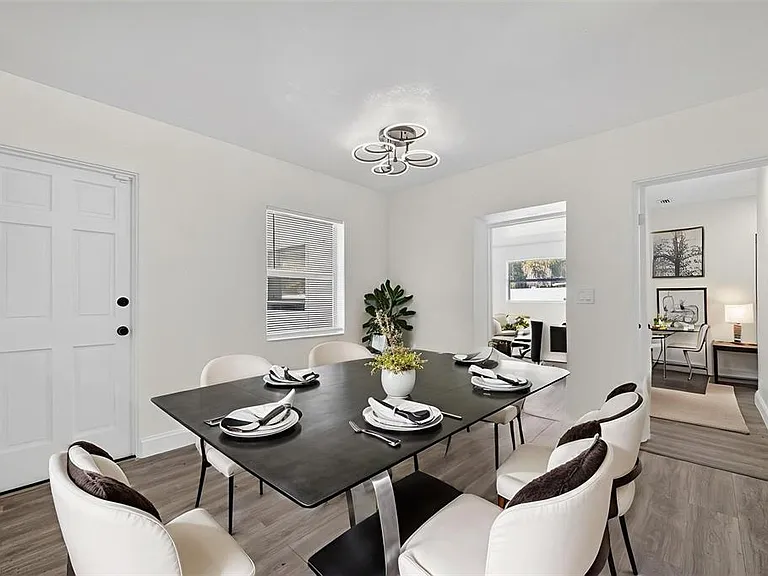3034 Touraine Ave — Photo 15