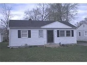 1110 E Innis Ave photo 1
