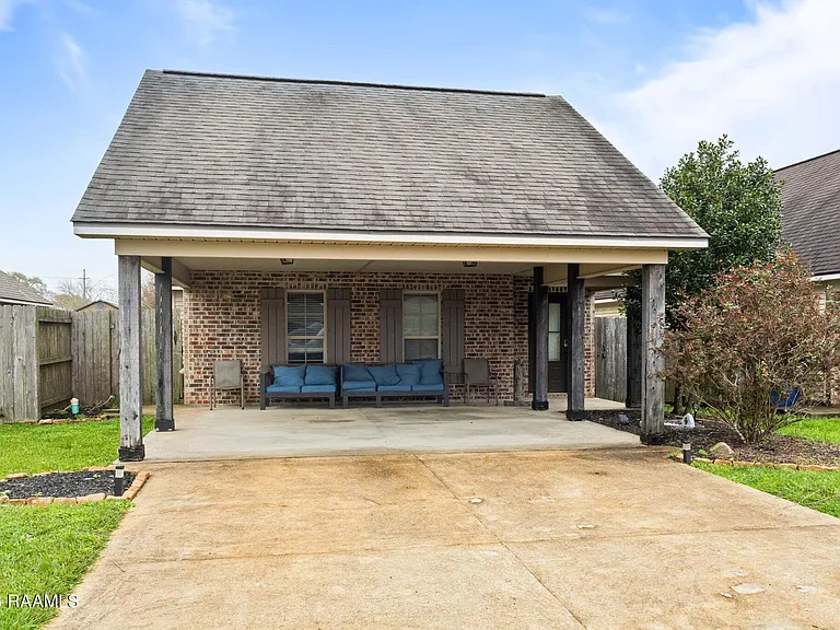 122 Acacia Ln — Photo 17